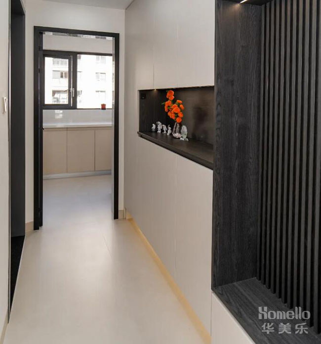 112㎡三室改兩室，一廳兩用布局，感受現(xiàn)代簡約雅居的舒適與魅力